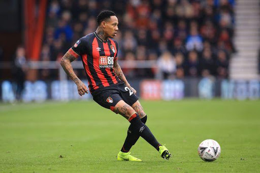 Hậu vệ phải Nathaniel Clyne