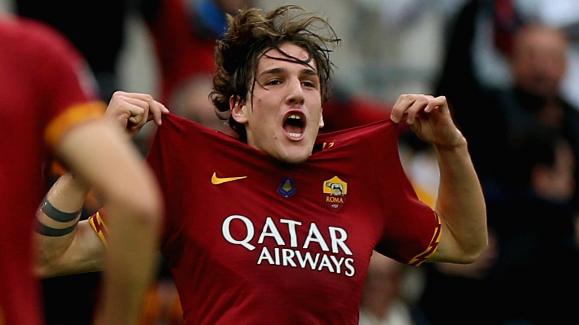 Nicolo Zaniolo chấn thương dây chằng chéo có nguy cơ lỡ hẹn vck euro 2020